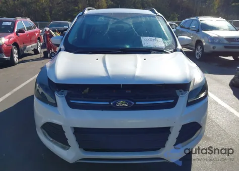 2015 Ford Escape Se z USA, uszkodzony, nr VIN 1FMCU9GX7FUC37204